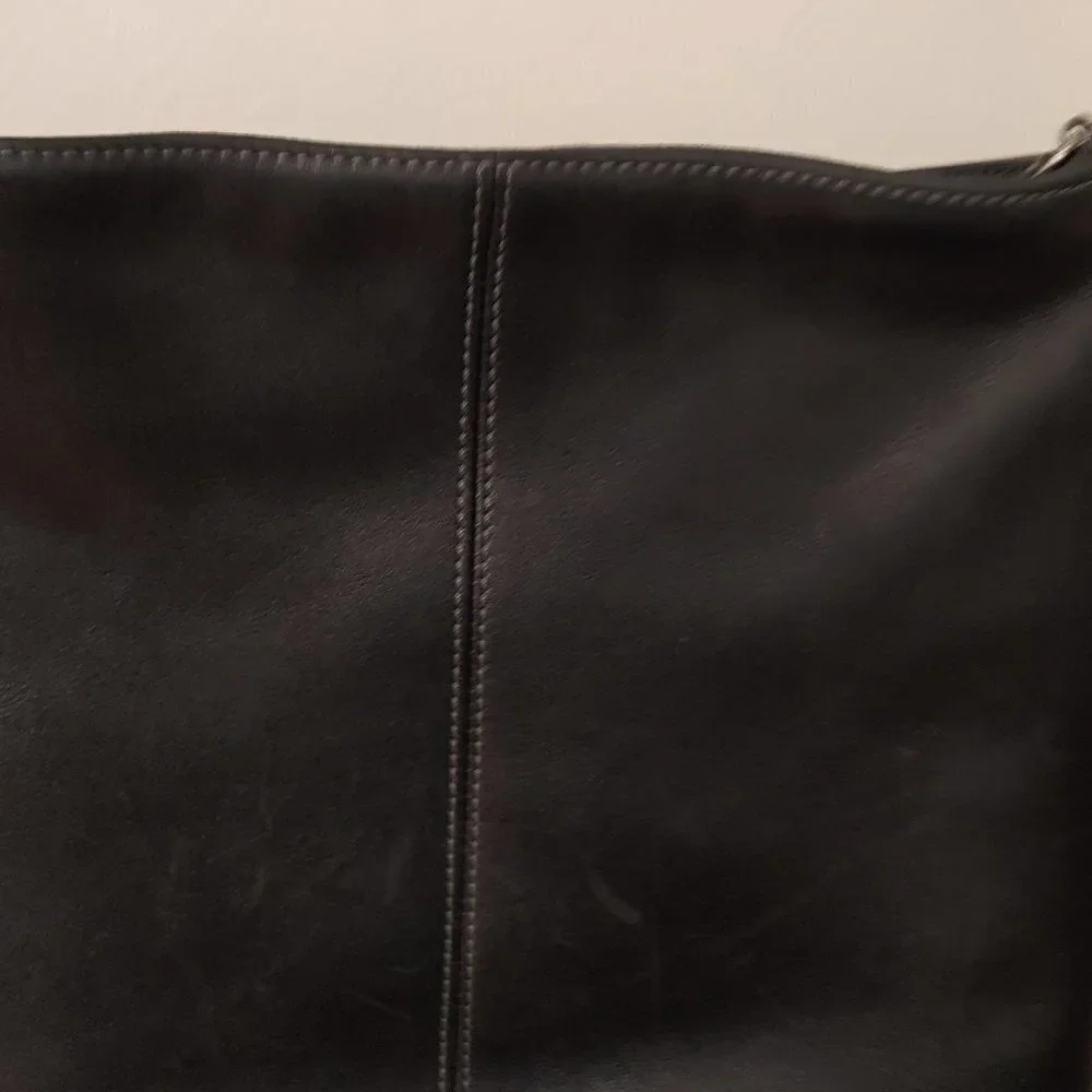 Tignanello Leather Shoulder Hobo Bag‎ Black